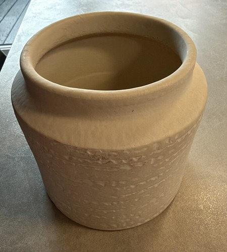 Used ceramic clay - used, in